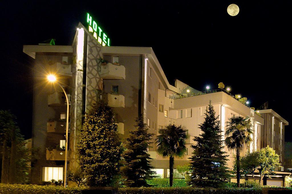 Park 4*
